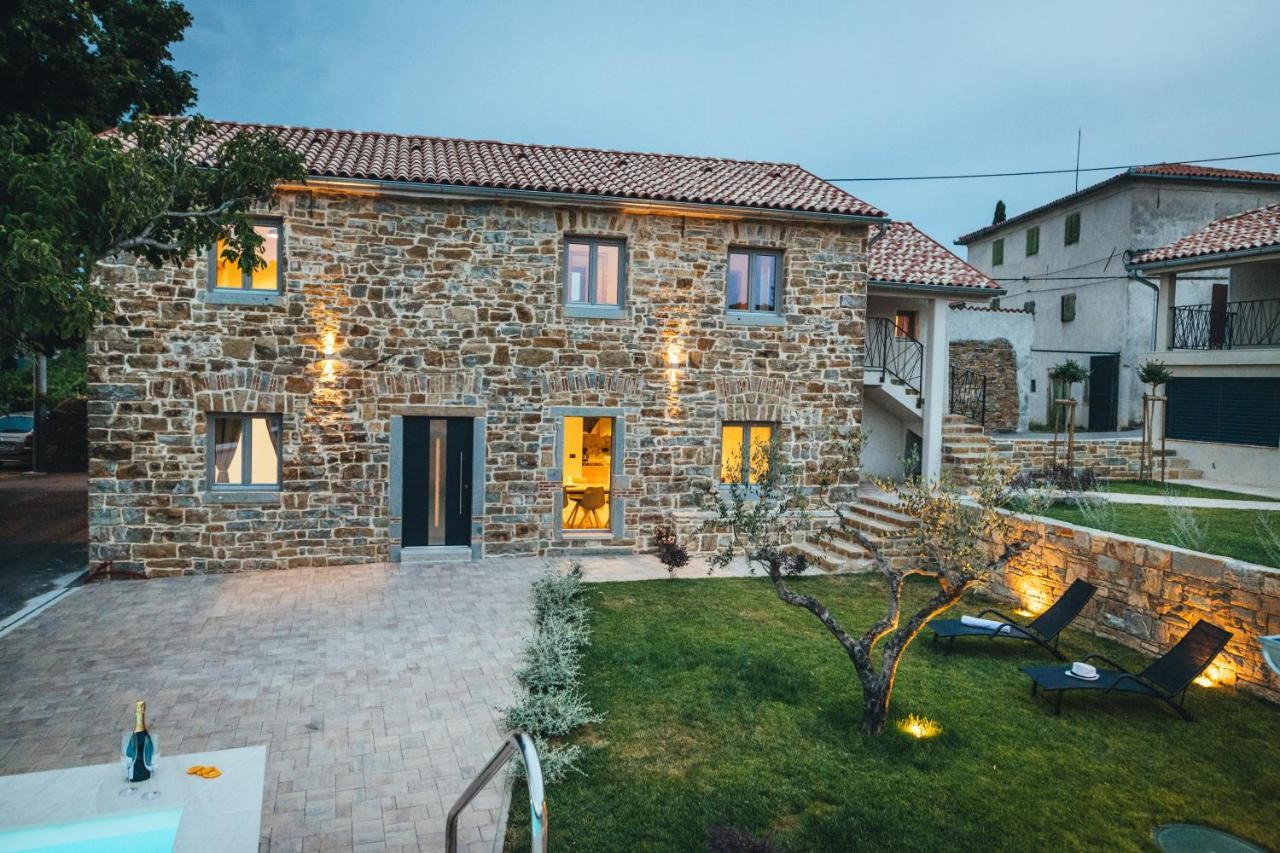 Roner Resort Plavje Exterior photo